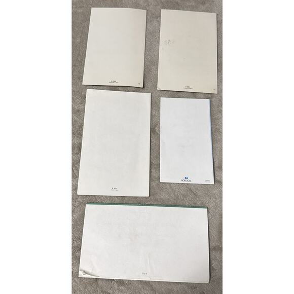 Vintage Lot Of Five Christmas Cards - Picture 2 of 5